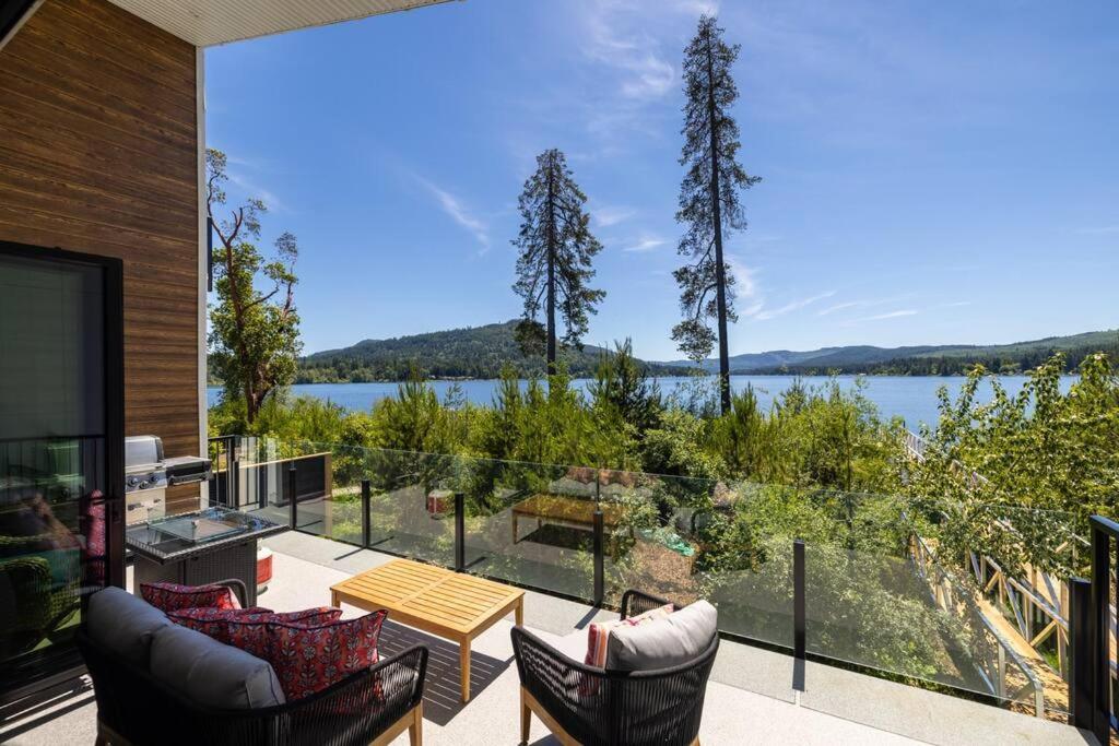 Kelly'S Sunset Lake Retreat Shawnigan Lake Ngoại thất bức ảnh