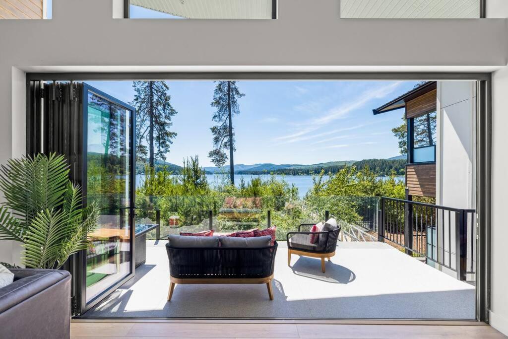 Kelly'S Sunset Lake Retreat Shawnigan Lake Ngoại thất bức ảnh